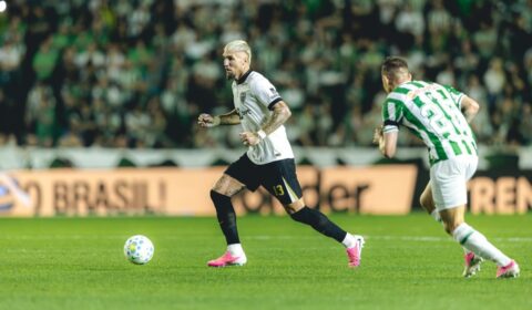 Jogador do Atlético supera campeão europeu e bate recorde na Copa do Brasil