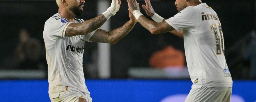 Neymar e Gabigol brilham, e Santos vira sobre o Macará na Sul-Americana