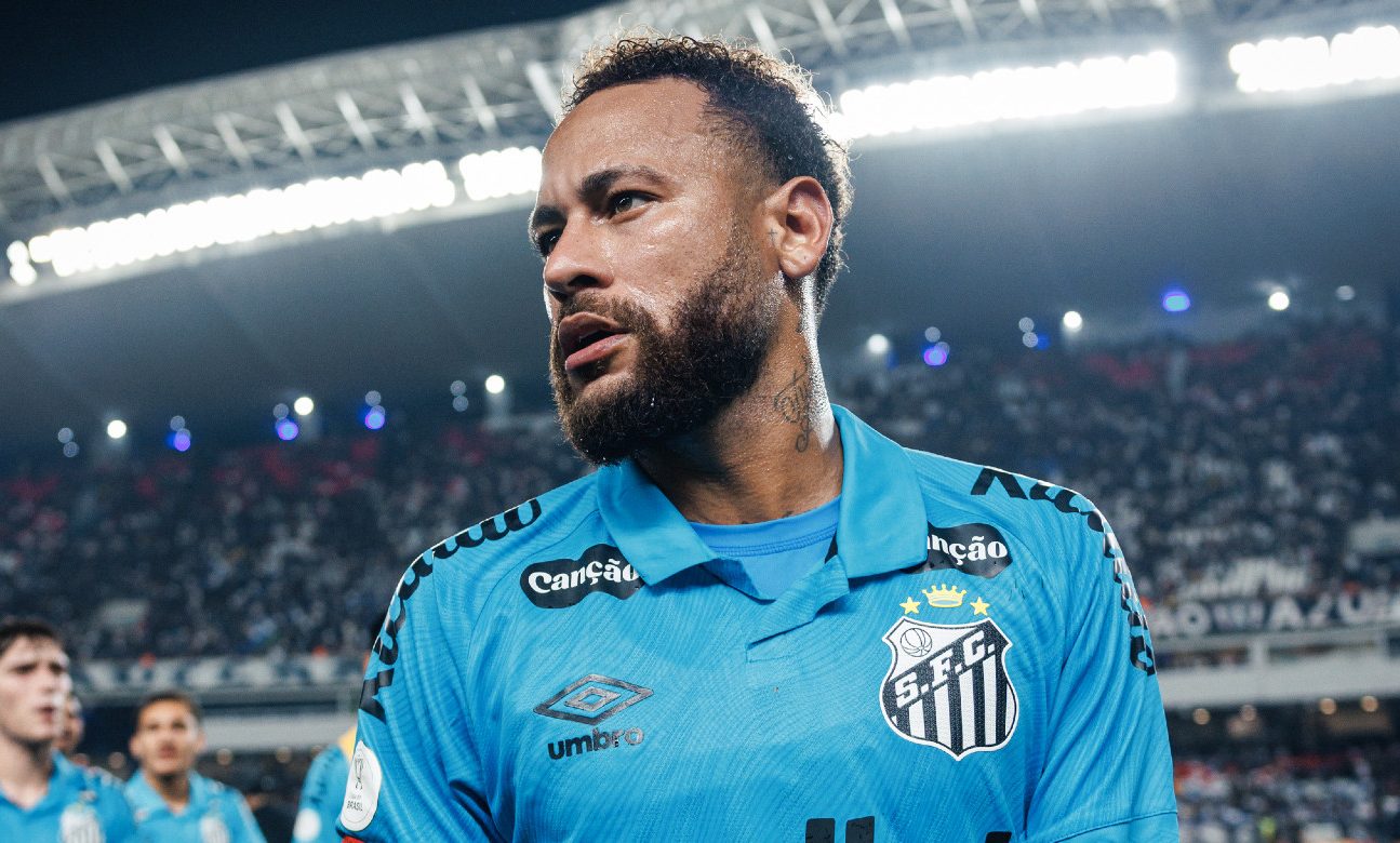Neymar rebate críticas de Casagrande e provoca: ‘Respirou o ar errado’