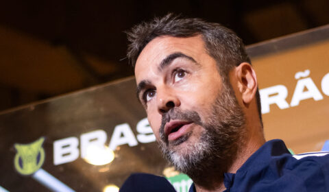 De olho no Atlético, Artur Jorge explica time reserva do Cruzeiro contra o Vasco
