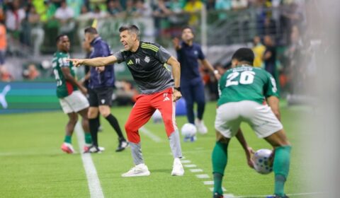 Pezzolano se empolga e relembra ex-Cruzeiro: ‘Mande um abraço grande para o gordão’