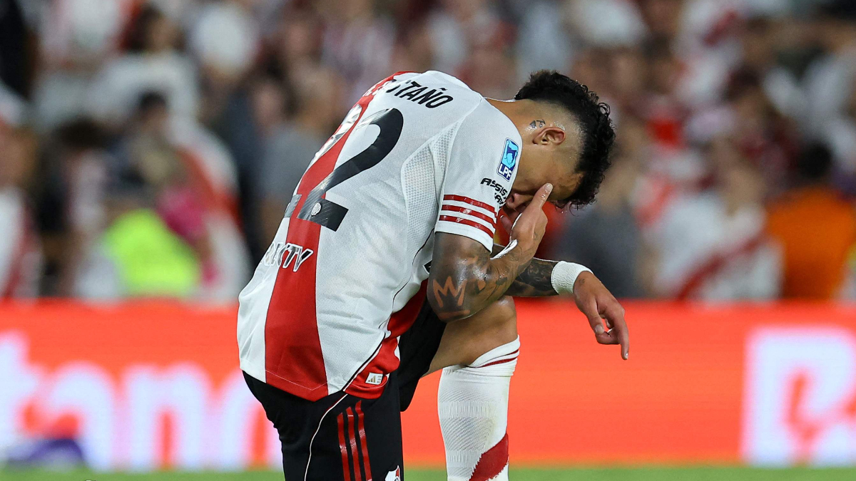 Presidente do River admite erro em decisão que afastou reforço do Atlético: ‘Momento crítico’