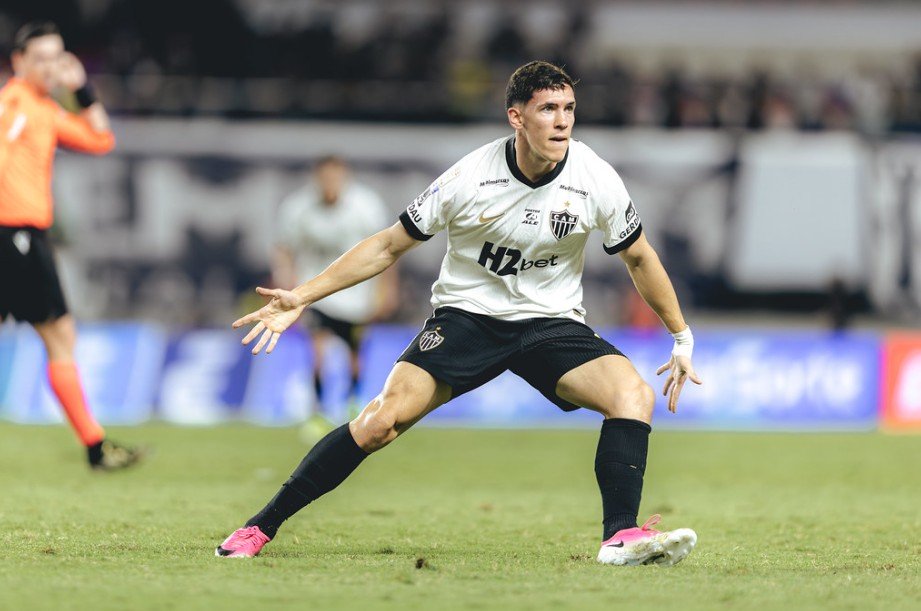 Reforço do Atlético em campo: raio-X da estreia de Thiago Borbas com a camisa 18