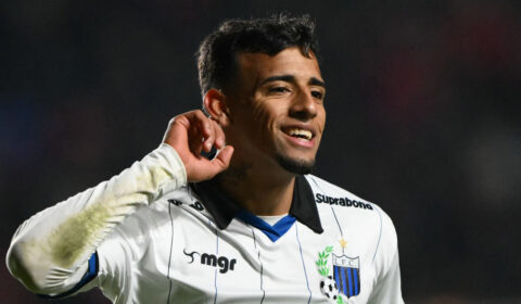 Reforço do Cruzeiro, Lucho Rodríguez tem data para desembarcar em Belo Horizonte