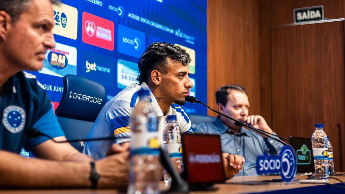 Reforços do Cruzeiro são registrados no BID e ficam à disposição de Artur Jorge