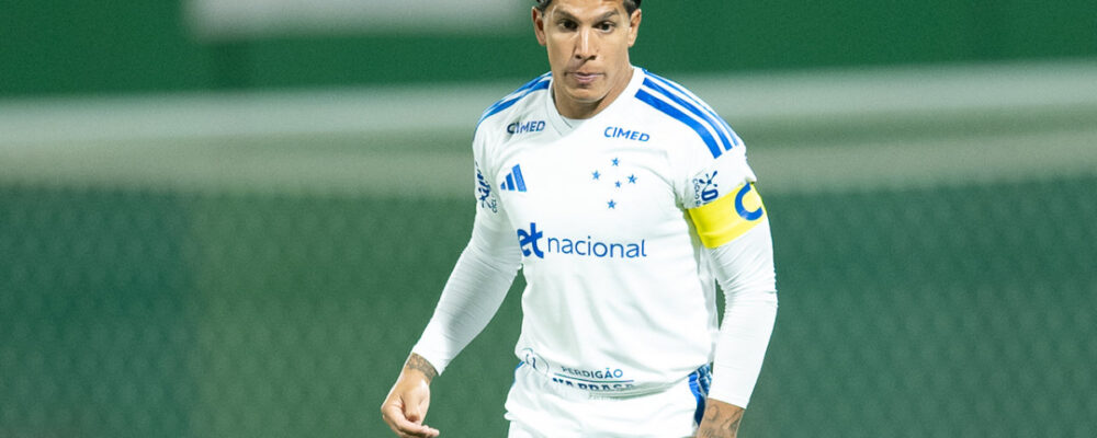 Romero cita fator que prejudicou Cruzeiro no duelo com a Chapecoense