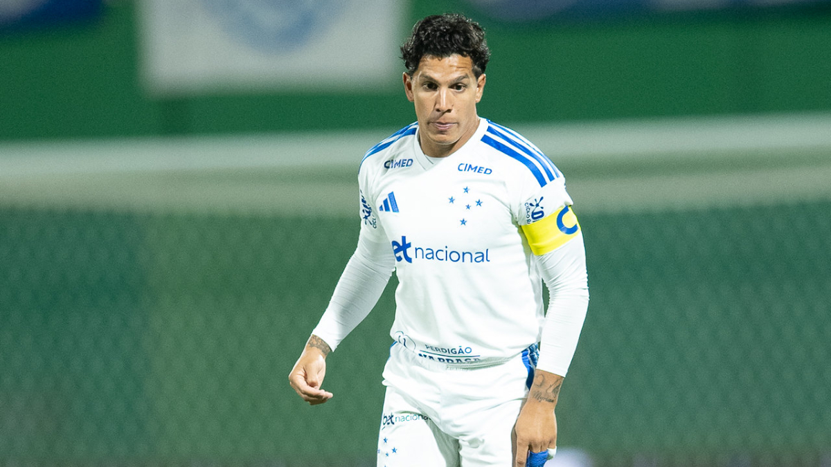 Romero cita fator que prejudicou Cruzeiro no duelo com a Chapecoense