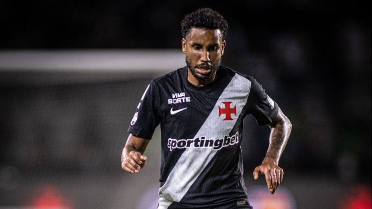 Técnico e torcida do Vasco exaltam ex-Atlético após classificação: ‘Joga de terno’