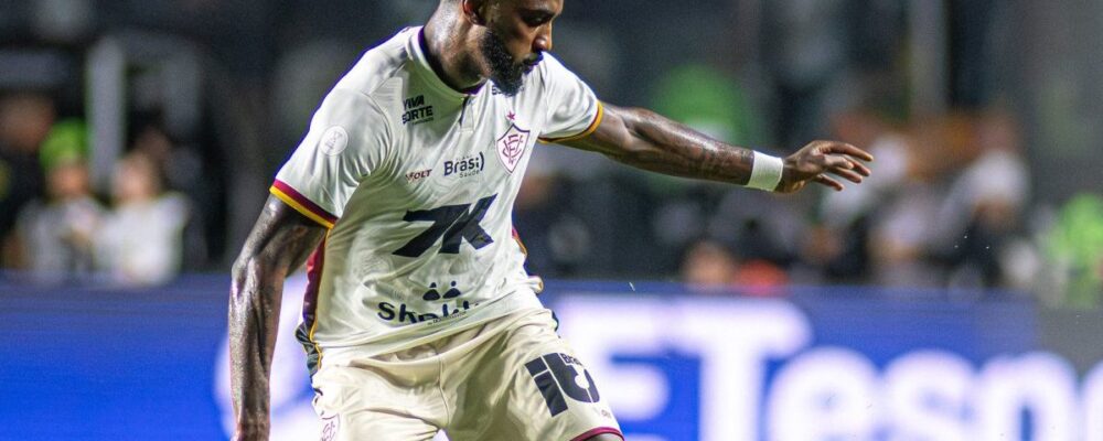 Vitória ganha reforço de ex-Cruzeiro para enfrentar Atlético no Brasileiro