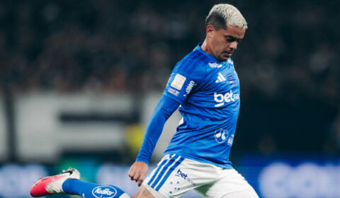 ‘Mix’ de sentimentos e maturidade do Cruzeiro: Fagner avalia noite contra o Corinthians